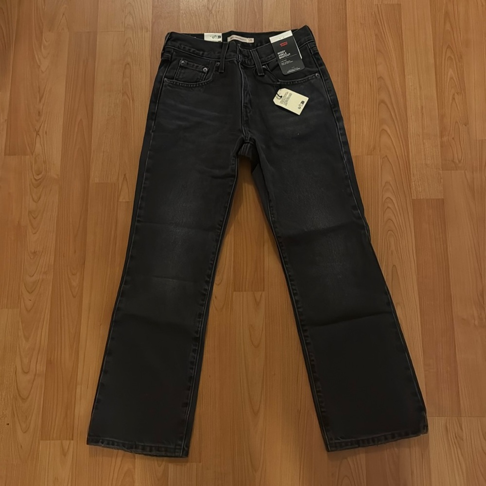 Levi’s women’s middy ankle boot cut jeans size 25
